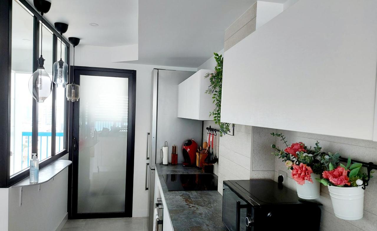 Exclusif Appartement En 1Er Ligne, Vue Imprenable, Piscine, Parking Prive A Playa Mucha Vista, Alicante El Campello Exteriör bild